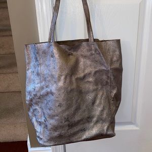 Laura DiMaggio Butterfly Design Leather Tote